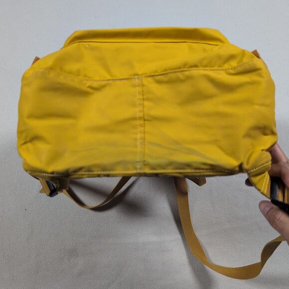 Fjallraven Kanken Classic Backpack Mustard Yellow School Book Travel Bag 23510 - Picture 3 of 9